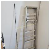 Alum Step Ladder, Whip