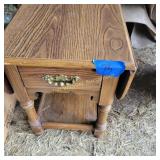 Drop Leaf End Table