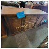 Dresser 54x17x32