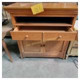 Impressions Thomasville Cabinet 43x23x42