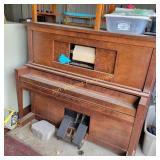 Vtg Player Piano with Extra Rolls  not tested