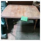 Vtg Wood table 43x32x29