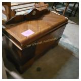 Unique Vtg Lane Cedar Chest
