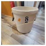 8 Gal  Double Handle Crock