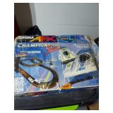 Vtg Champion Racing Set