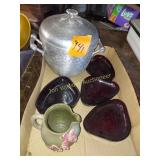 Hammered Ice Bucket, Plates