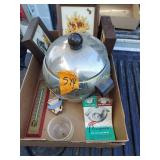 West Bend Penguin Hot Cold Server