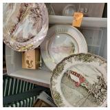 Plates, Measuring Cups