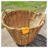 Vtg Laundry Basket