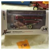 X-Tended Reach Grain Cart in Box