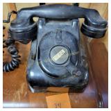 Antique Leich Hand Crank Magneto Desk Phone