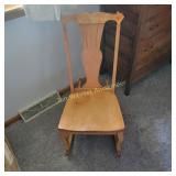 Vtg Oak Sewing Rocker