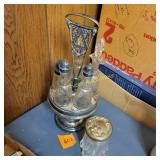 Vtg Cruet Set