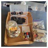 Vtg Buttons