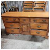 Dresser  66'x19'x34'
