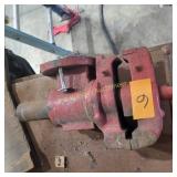 Heavy Duty Bench  Vise