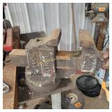 Work Table, Vise, Grinder
