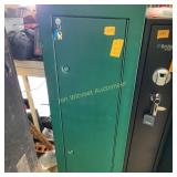 Safe with keys, 55'x21'x10