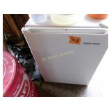 Black Decker Dorm Fridge