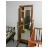 Stand up Mirror