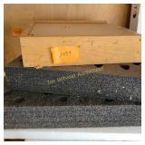 Show Case, Foam