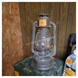 Vtg Barn Dietz Lantern