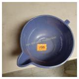 Vtg Crockery Pour Bowl