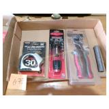 New in package, Tape Measure, Power Ratchet