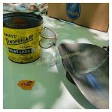 Pure Lard Bucket, Scale Top