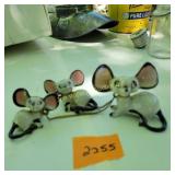 Big Ear Chained Mice