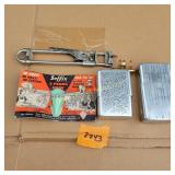Lighters, Vtg Prong Hook