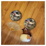 Vtg Daisy Button Fan,Collector Cardinal Plates