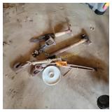 Chain Binder, Tools
