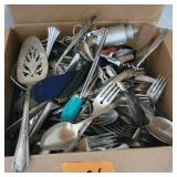 Flat ware