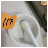 White Porcelain Mortar and Pestle Set