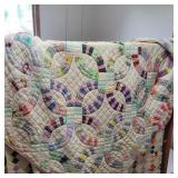 Vtg Handmade Double Wedding Ring Quilt, Full