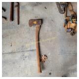Vtg single-bit felling axe