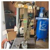 Delta Milwaukee Saw, floor model