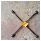 Lug wrench