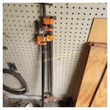2 Clamps (only)