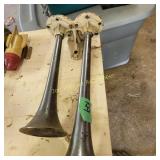 Vtg dual-Tru,pet Air Horns Custom Accessories for