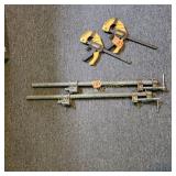 2 pipe clamps