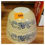 Pyrex Homestead Bowls