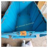 Blue tote