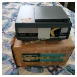 Color slide projector