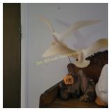 Vtg Dual seagull in flight sculpture