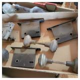 Vtg Door Knobs