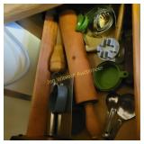 Baking utensils
