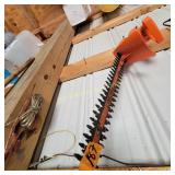 Electric hedge trimmer
