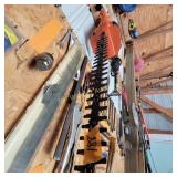 Electric hedge trimmer